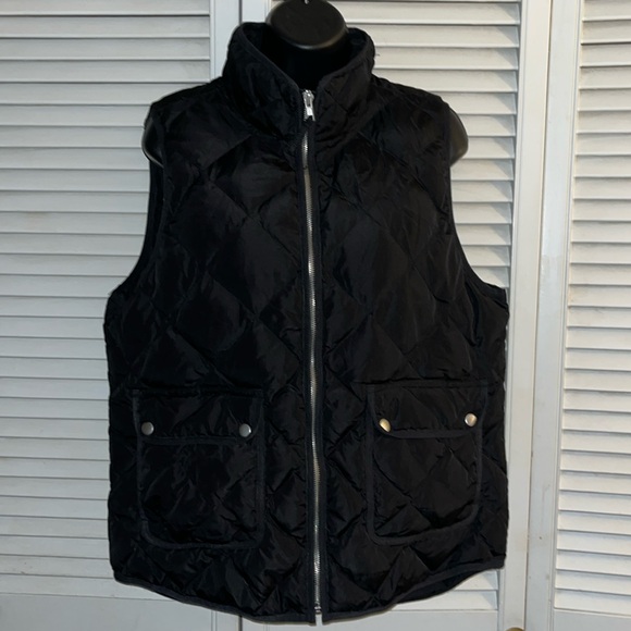 Woolrich Jackets & Blazers - Woolrich Duck Down Vest Women Puffer Quilted Mock Neck Full Zip Pockets